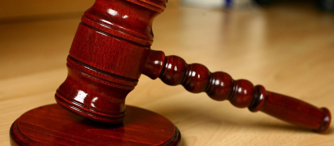 gavel-g720772a4d_1280
